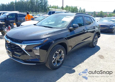 2025 Chevrolet Trax Fwd Lt z USA, uszkodzony, nr VIN KL77LHEP5SC230688